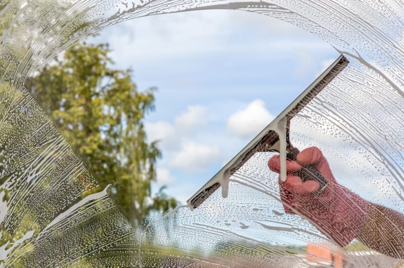 5 Common Reasons Why Your Windows Get Dirty