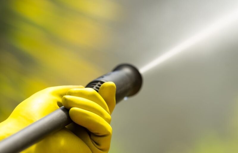 How To Use A Pressure Washer Safely