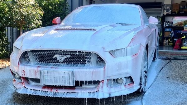 How To Properly Wash & Detail Your Car